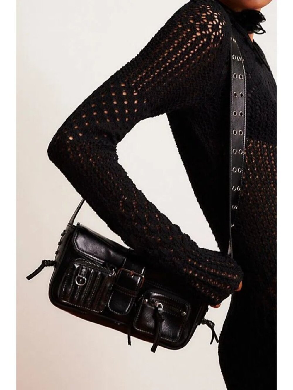 Free People Women's Black Leather High Speed Croosbody Shoulder Bag Sz S 3932 - Picture 2 of 16